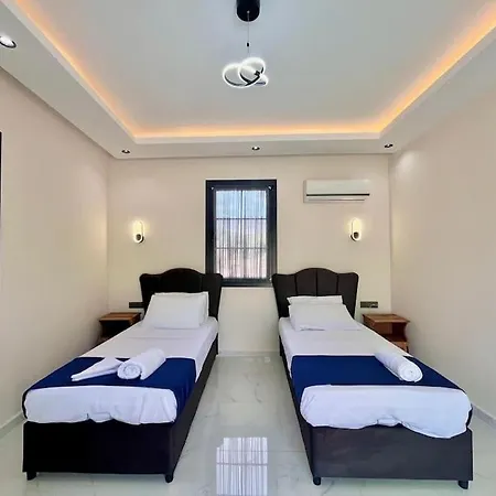 Villa Grey -